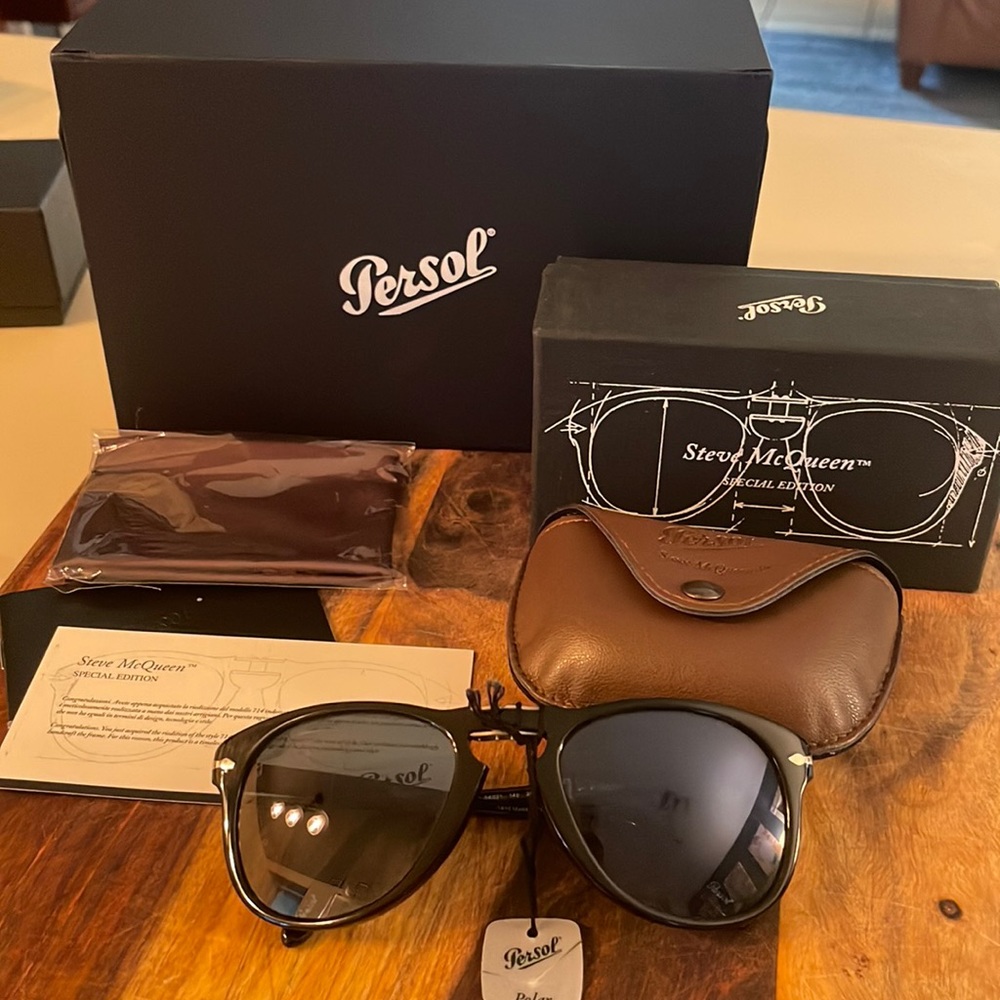 Brand new collectors edition Persol 714 Steve McQueen sunglasses